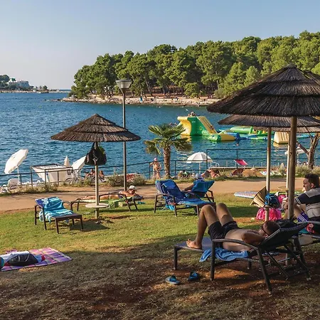 Apartment 1 Bedroom Beautiful Apartment In Porec *